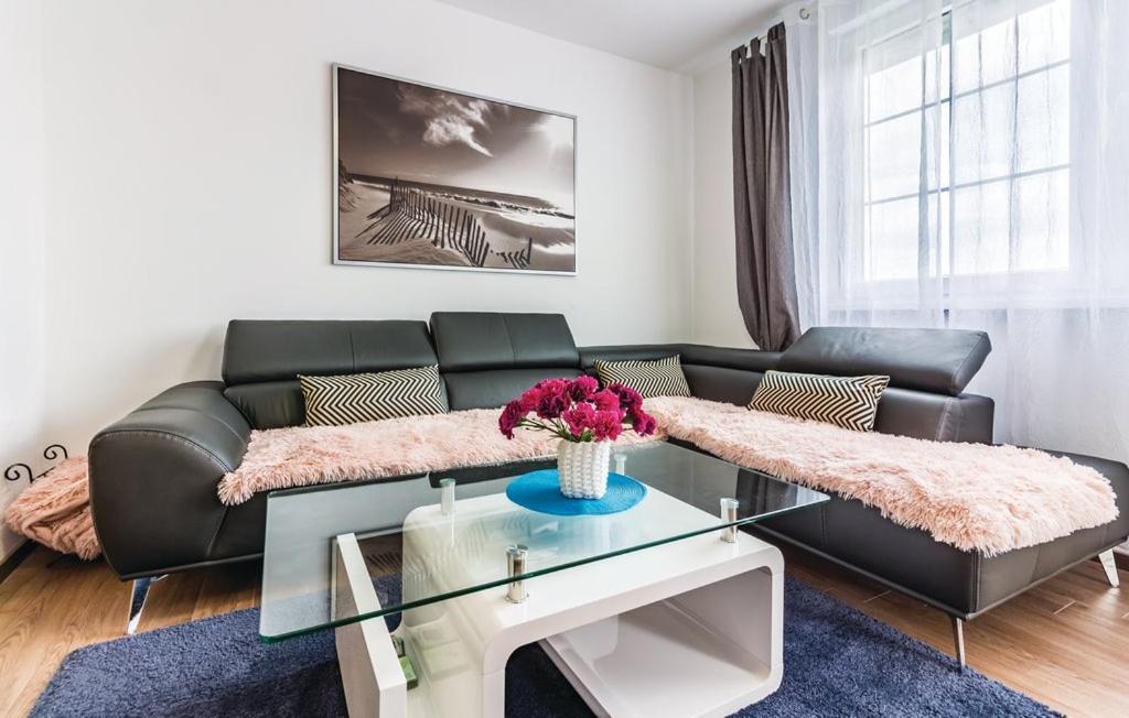 Apartment Trixi Pula Eksteriør billede